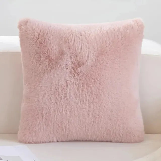 LuxeFur - Ultra-soft rabbit pillowcase