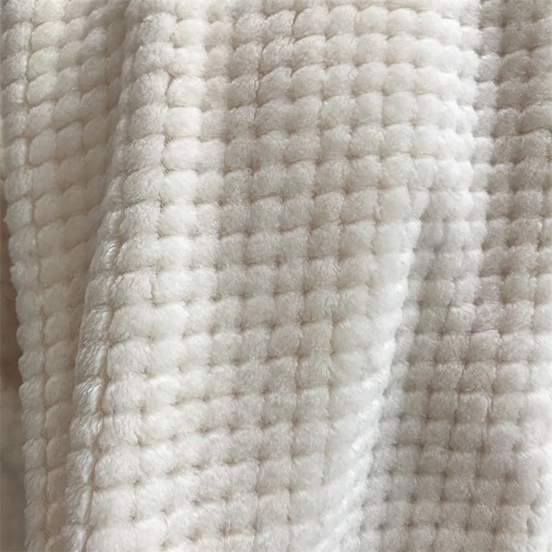 FlannelBliss - Thickened plaid blanket