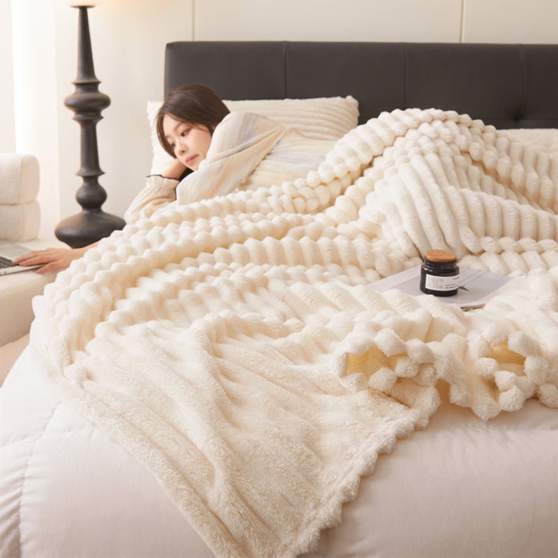 CuddleWave | Thick coral fleece blanket