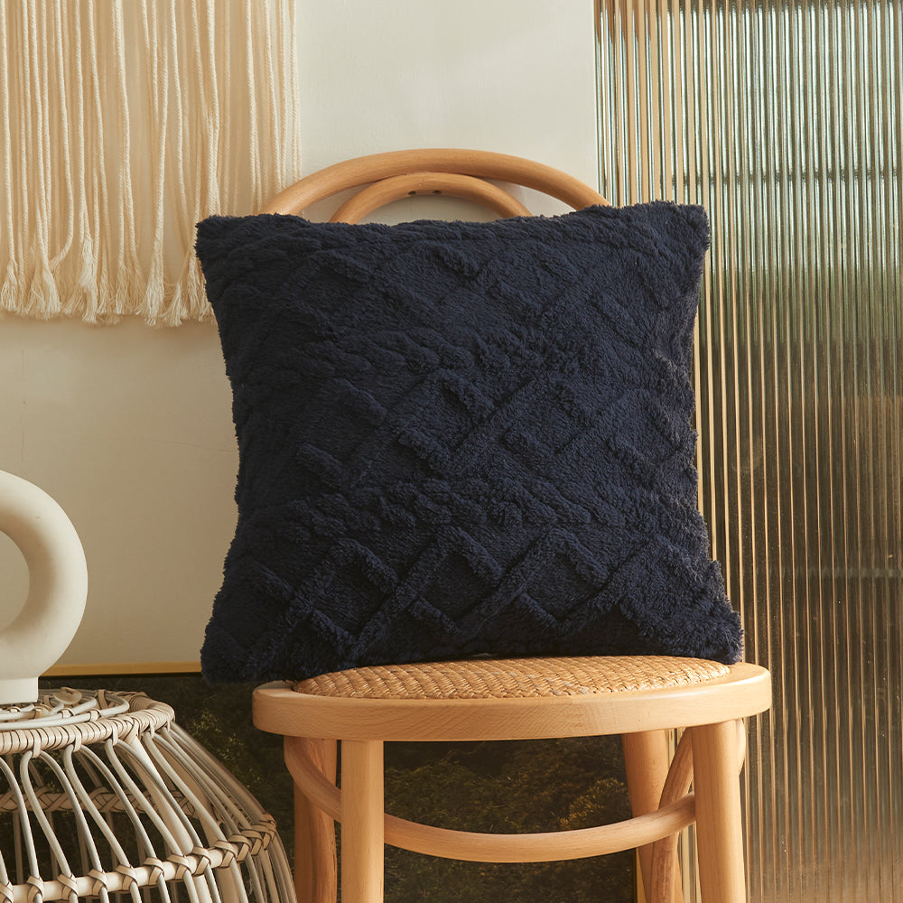 PlushShine - Fuzzy short fleece pillowcase