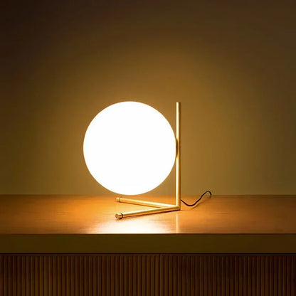 ClearEleganz - Modern minimalist table lamp