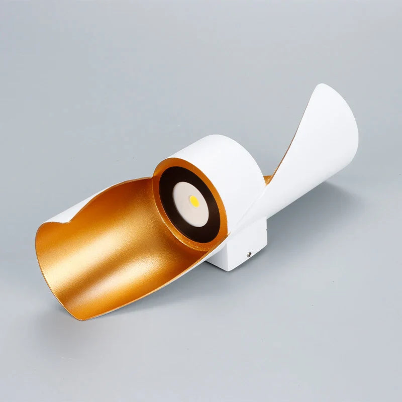 Cascadia - LED wall light for outdoors