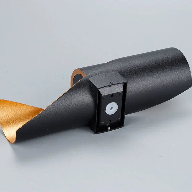 Cascadia - LED wall light for outdoors