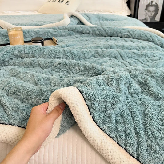 LambCozy | Thick winter blanket with lambswool
