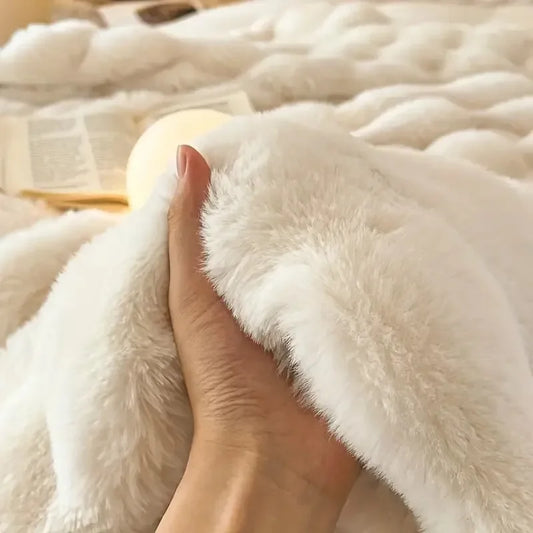 PlushCozy | Faux fur winter blanket